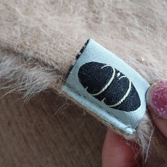 NWT C.C. Fashion Collection Angora Blend Ruffle Tan Scarf - Picture 5 of 8